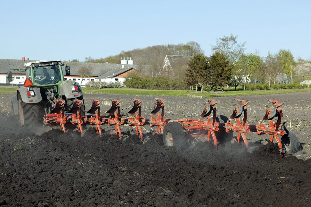 KUHN Vari Manager plov
