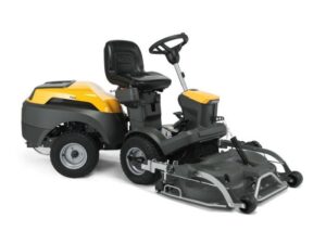 stiga Park 500 Benzindrevet frontklipper